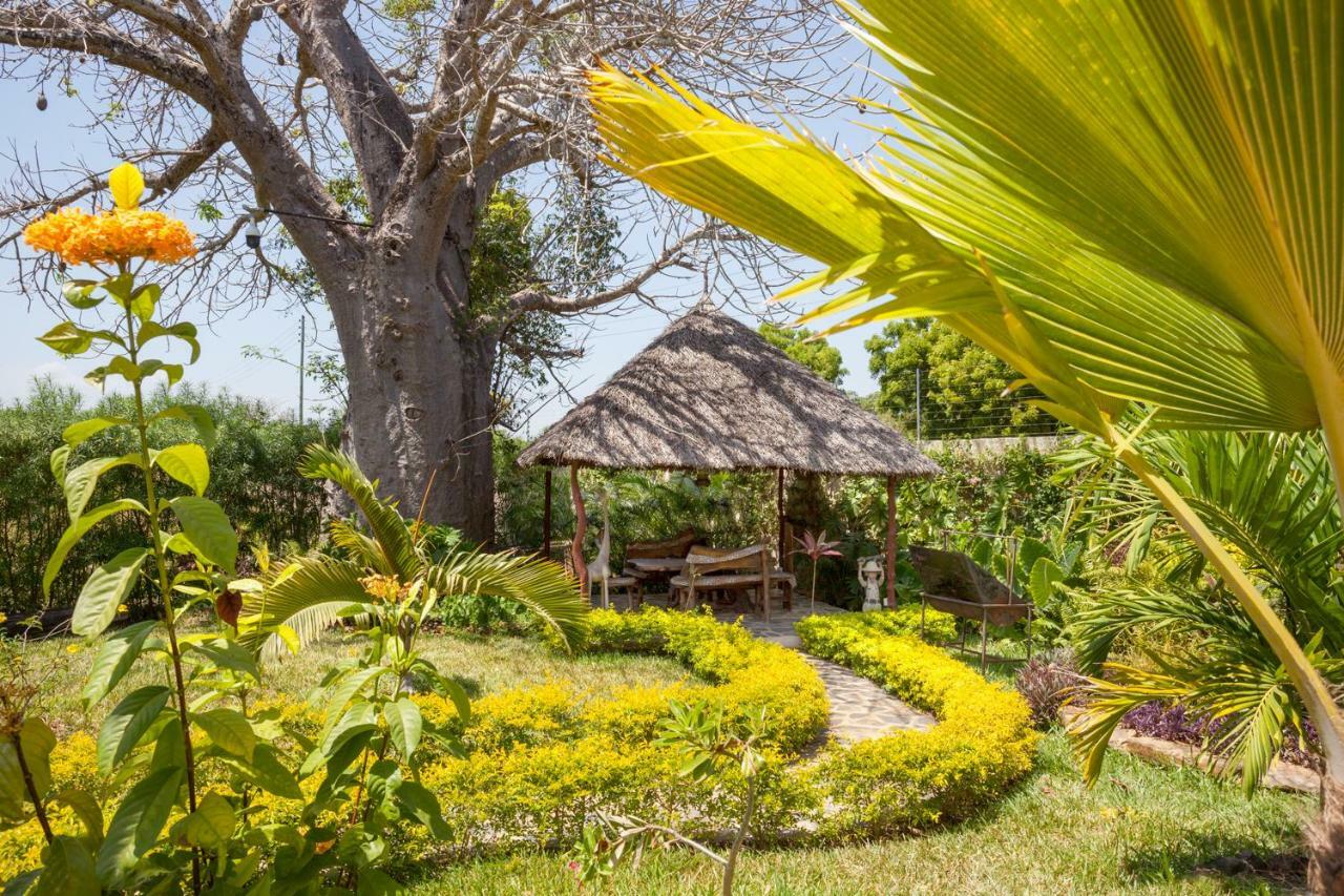 شاطئ دياني Villa Raymond, Diani, Kenya المظهر الخارجي الصورة